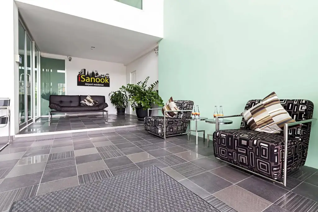 Банг-Сао-Тхонг: iSanook Airport Residence