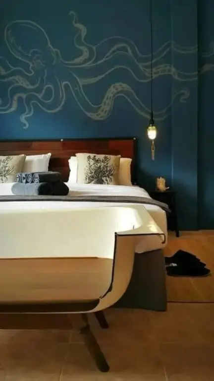 Краби: Guestroom 401