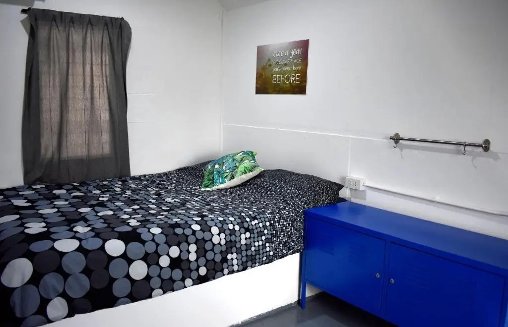 Мэй-Хаад-Бэй: Dpm Diving Hostel & Bar Koh Tao
