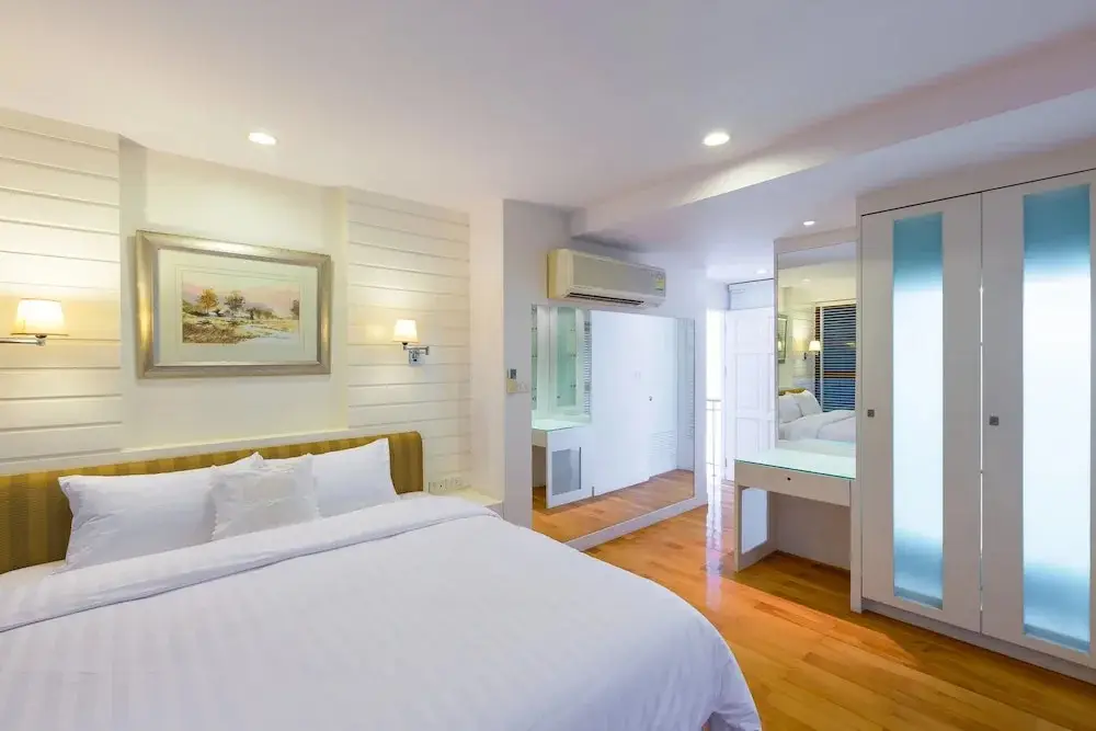 Baan LonSai Beachfront Condominium — фото 1