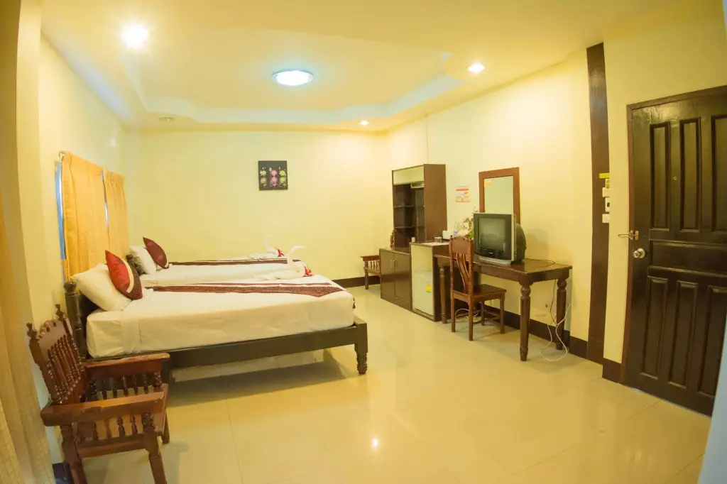 Мукдахан: Submukdaphoomplace Hotel