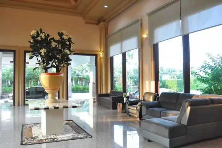 Паккрет: Pearl Resort and Hotel