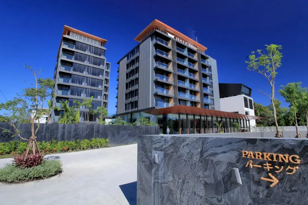 Сирача: Balcony Seaside Sriracha Hotel & Serviced Apartments