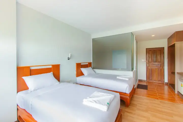 Сураттхани: Phet Phangan