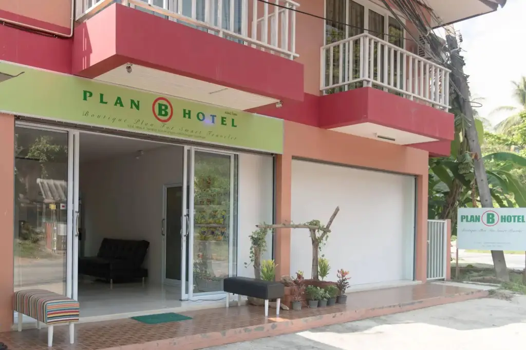 Plan B Hotel - Hostel — фото 1