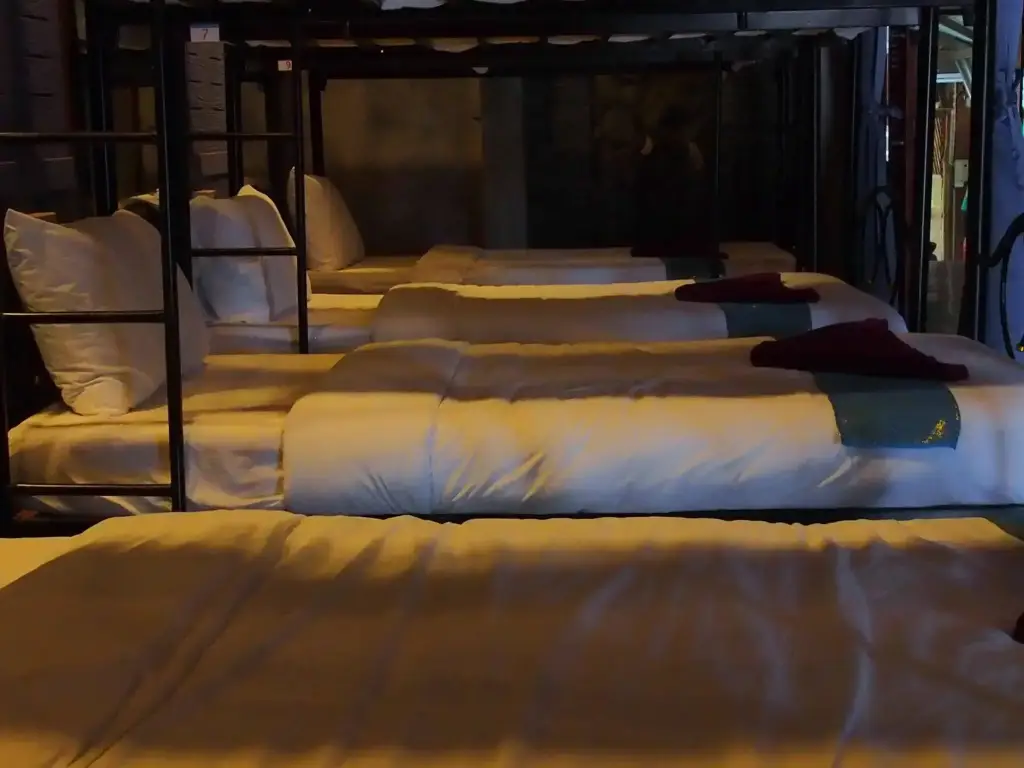 Краби: Fundee House Hostel