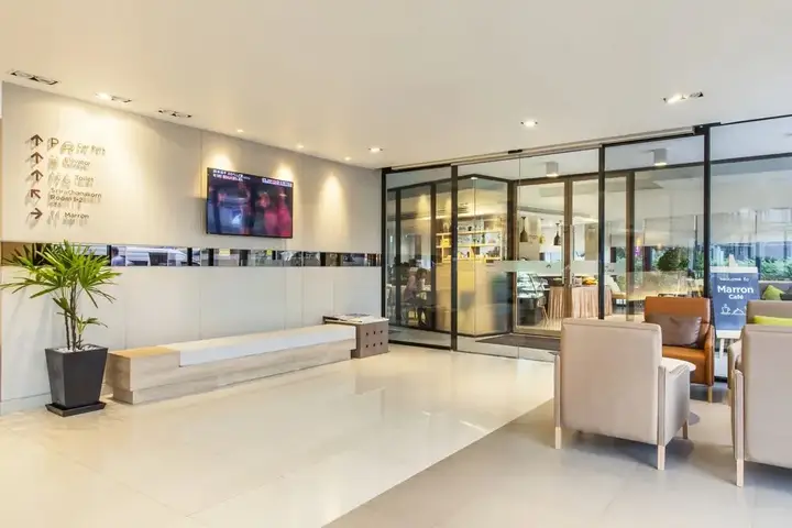 Сирача: Pacific Park Place