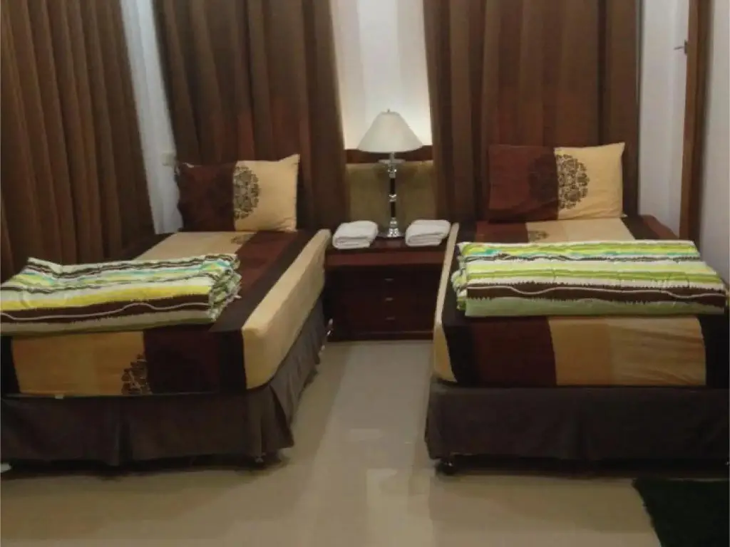 Дамноен Садуак: Damnoen Care Resort