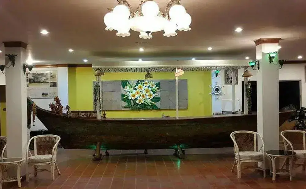 На Чом Тхиан: Sea Falcon Hotel
