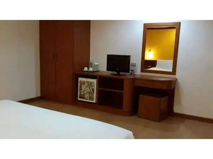 На Чом Тхиан: Sea Falcon Hotel