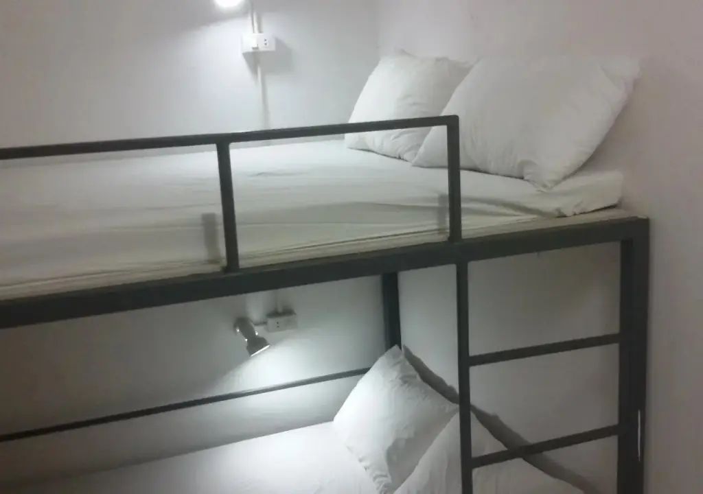 Мэй-Хаад-Бэй: Hostel 69 Koh Tao