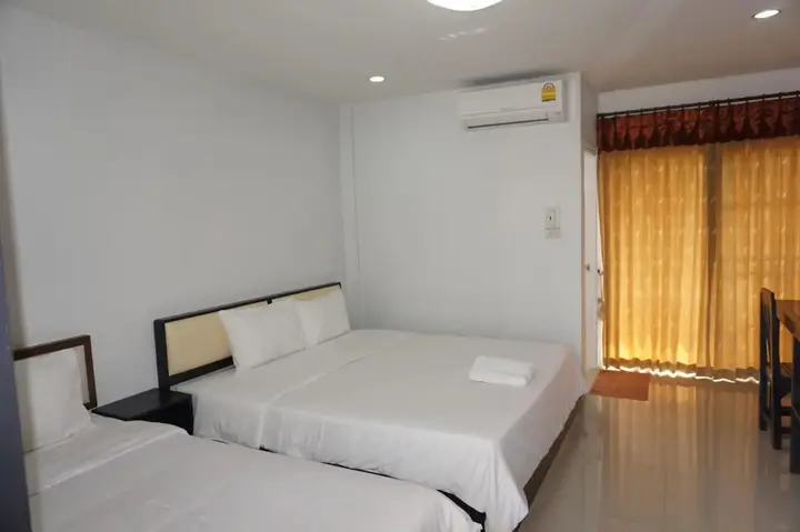 Сакон Накхон: MT Place Sakon Nakhon