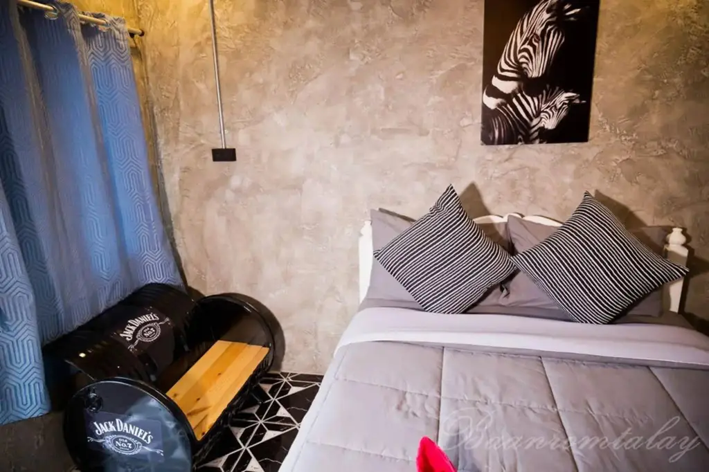 Ко Самет: Baan Rom Talay