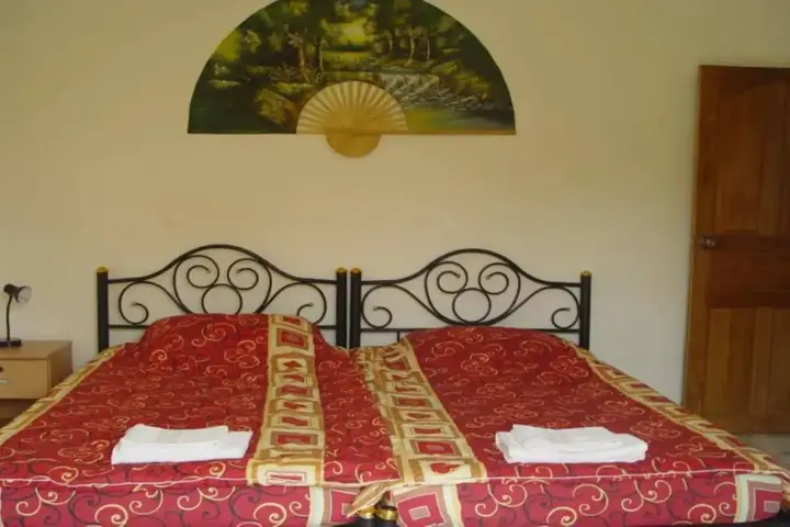 Чаам: Swiss Orchid Private Bungalow Resort