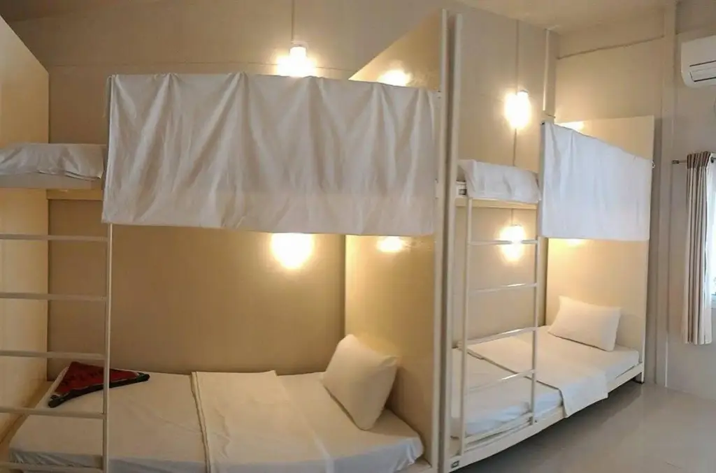 Остров Тау: The Best Hostel