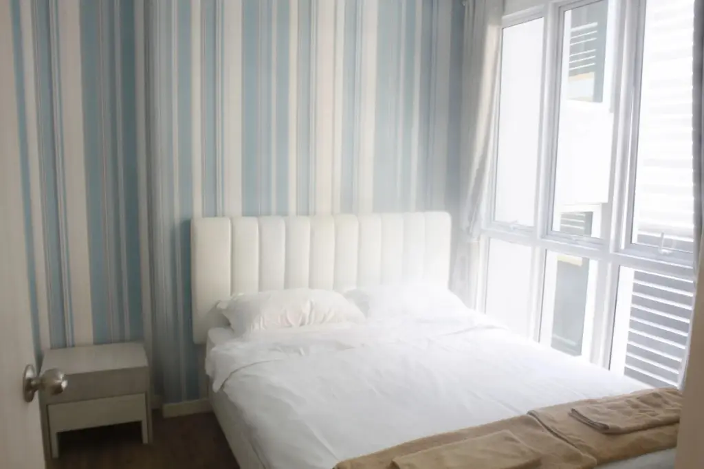 На Чом Тхиан: Arbani