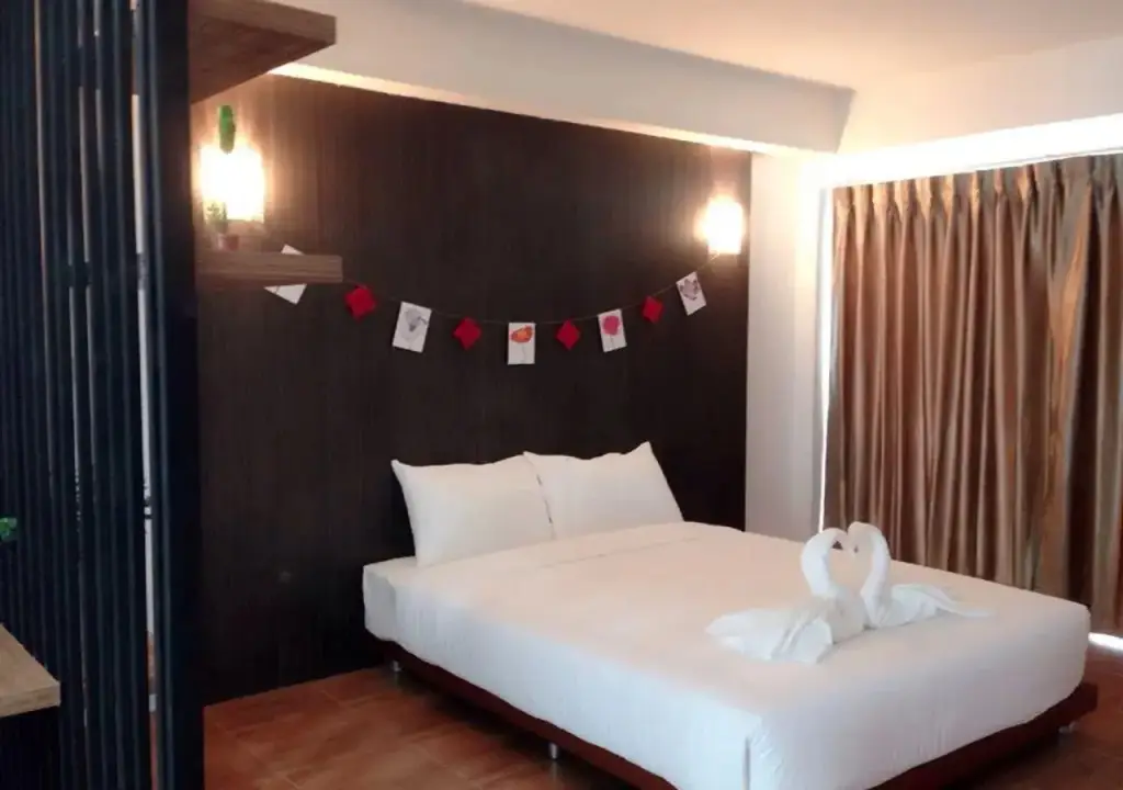 Лем Синг: The Pride Hotel At Leamsing