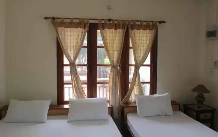 Самутсонгкхрам: Baan Piangtawan