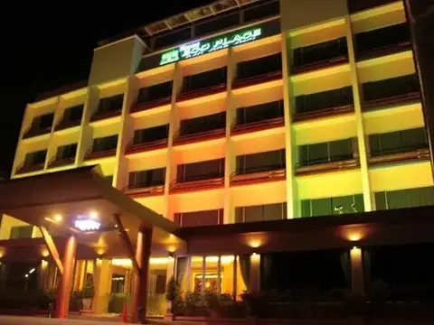 Eco Place Hotel — фото 1