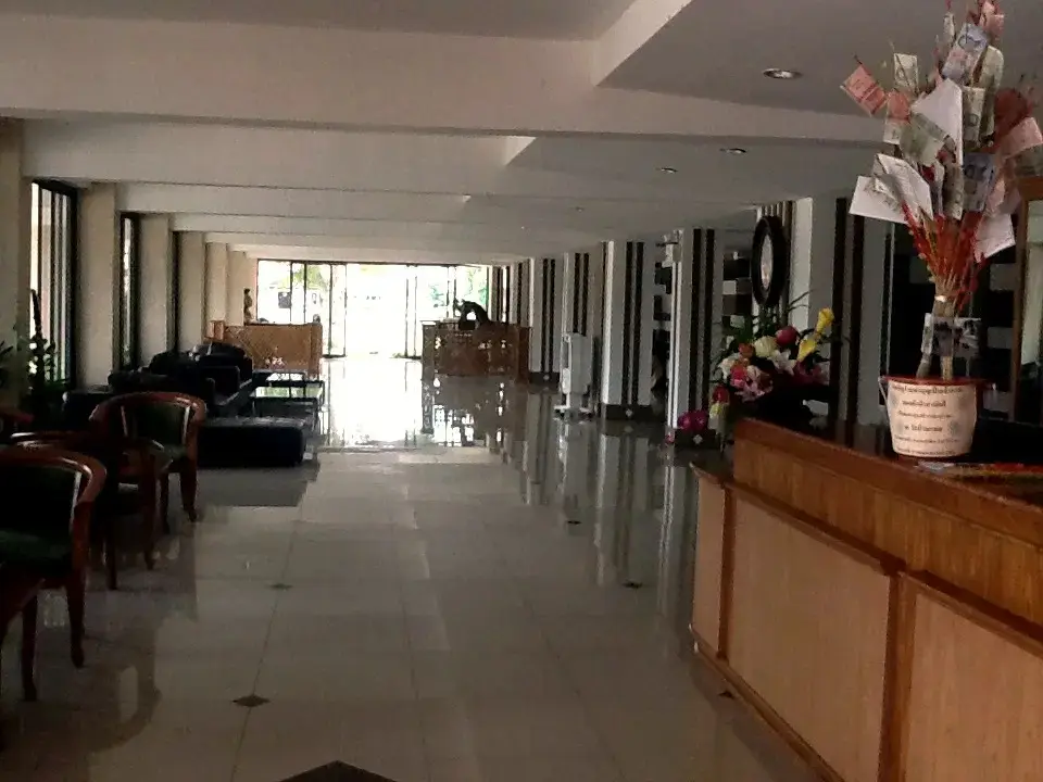 Сакон Накхон: PC Palace Hotel