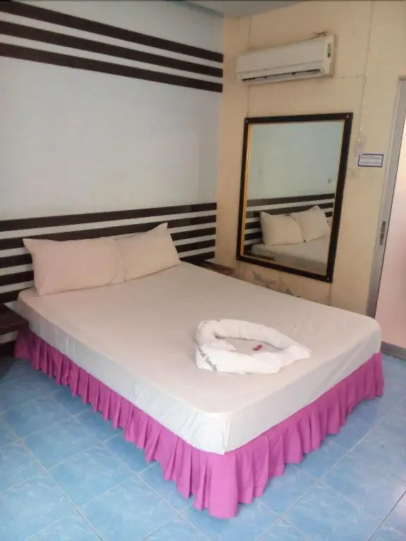 Хатъяй: Sutha Garden Resort Hat Yai