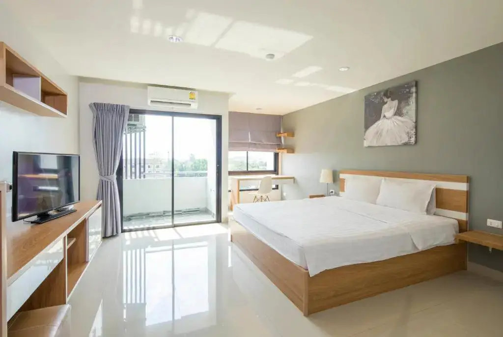 Чаченгсау: JK Living Hotel and Service Apartment