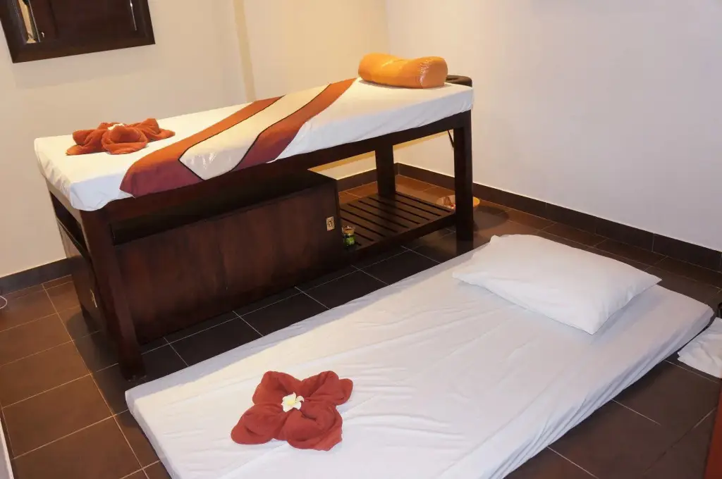 Районг: The Royal Tropical Beach at VIP Chain Resort