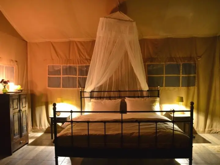Лоэй: Sirila Farm Tent Camp