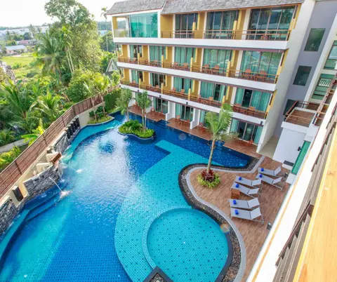 Aqua Resort Phuket - Near Beach and Chalong Pier — фото 1