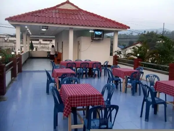 Чианг-Кхонг: Portside Hotel