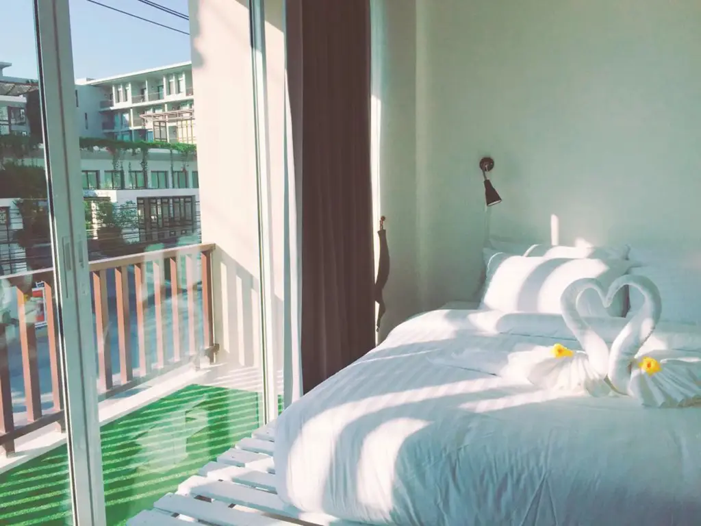 Тхаланг: Take a break at Naiyang Beach Hostel