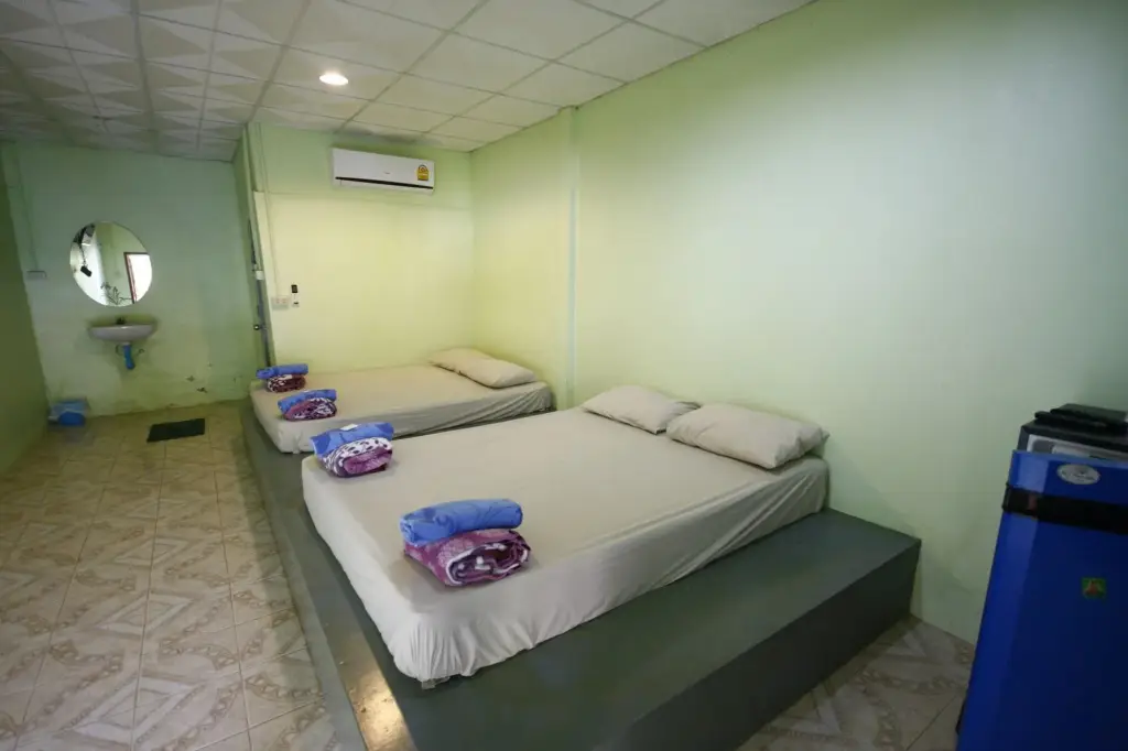 Ко Самет: Baan Pha Nin Mung Korn