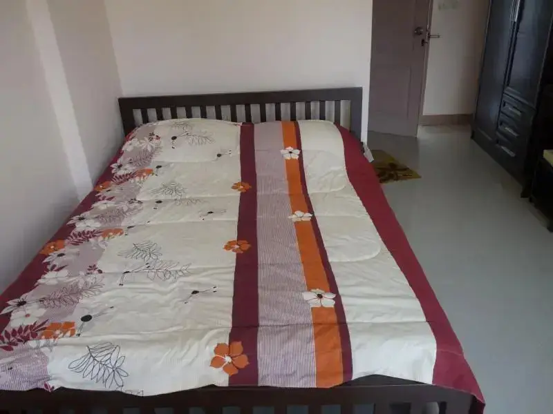 Бангкок: PB Place Apartment