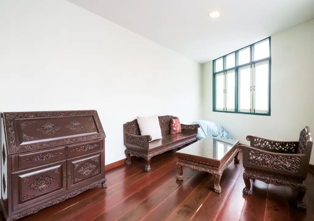 Бангкок: Baan Khun Nine Hostel Wangdoem