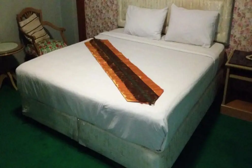 Хатъяй: Chao Phya Grand Hotel
