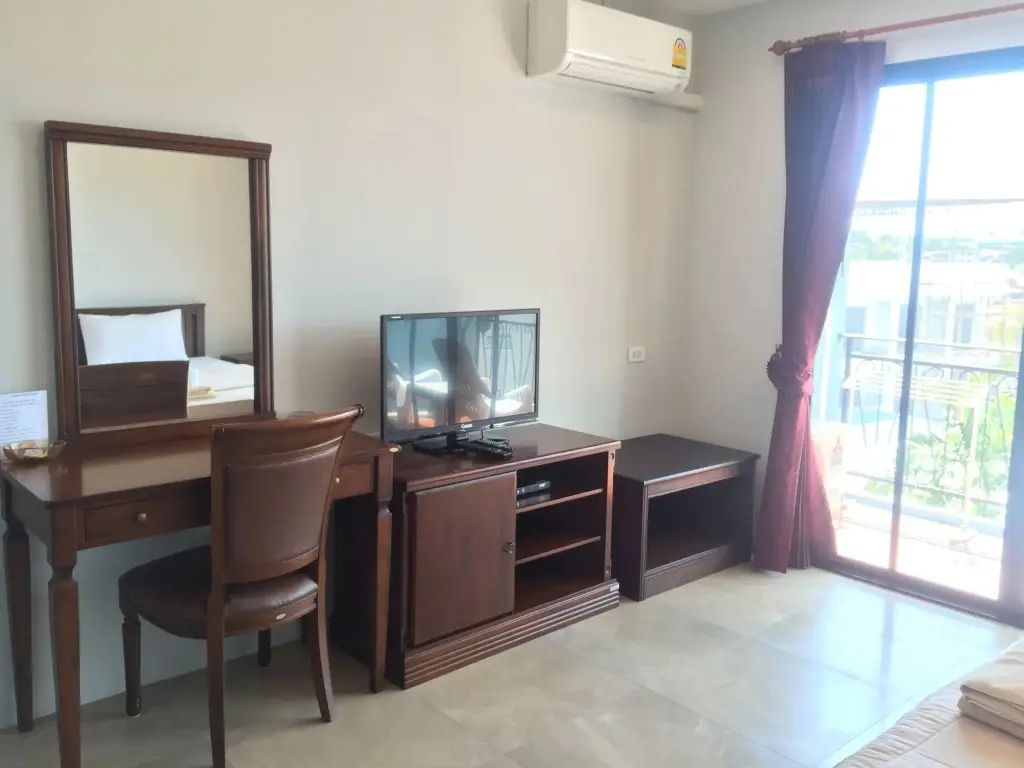 Краби: Grandmom Place