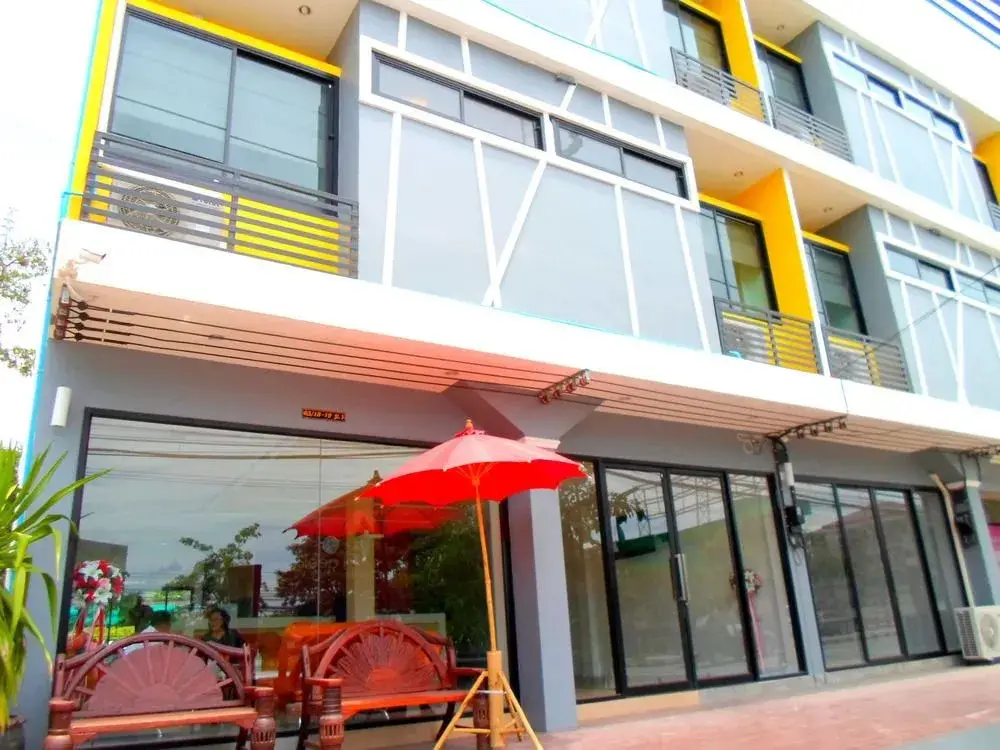 The Living Hotel at Surat Thani — фото 1
