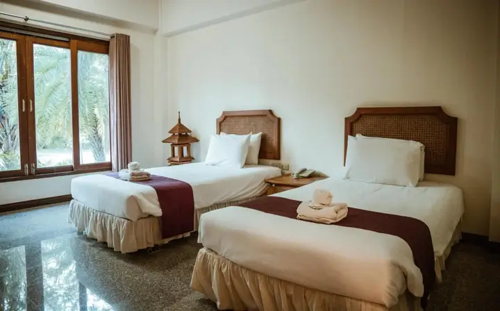 Так: Tak Andaman Resort & Hotel