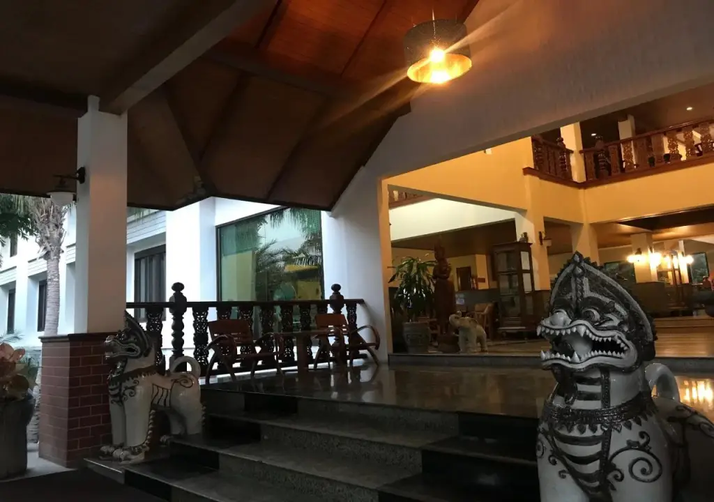 Так: Tak Andaman Resort & Hotel