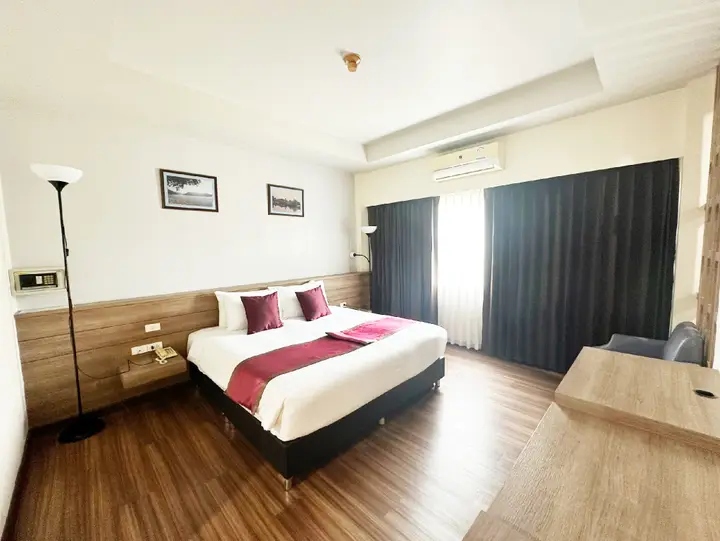 Нанг-Ронг: Akelada Hotel