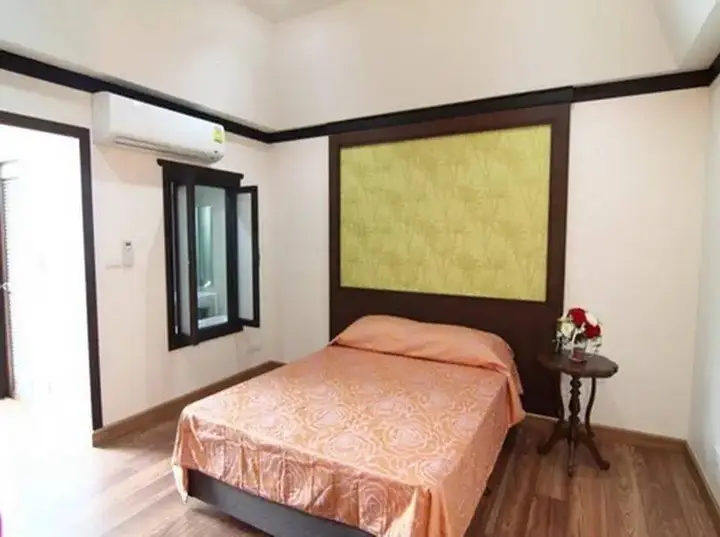 Бангкок: The Liu Executive Apartment