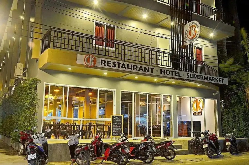 Остров Тау: The CK Hostel
