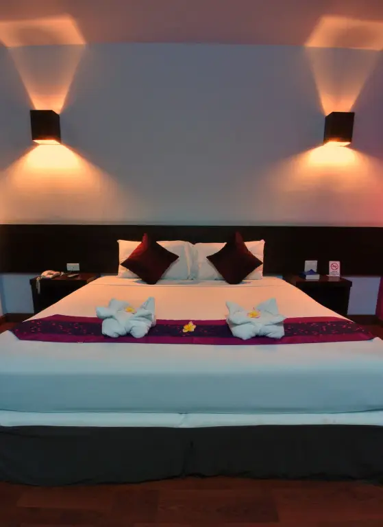 Накхонситхаммарат: The Ligor City Hotel