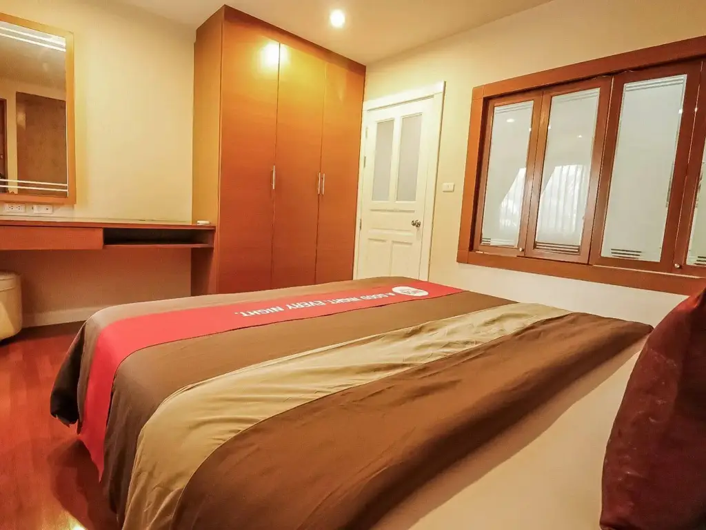Бангкок: Unico Srinakarin Residence
