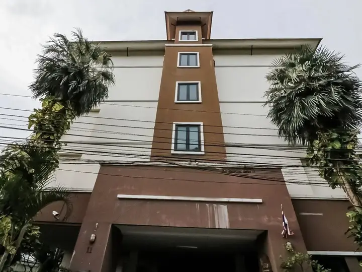 Бангкок: Unico Srinakarin Residence
