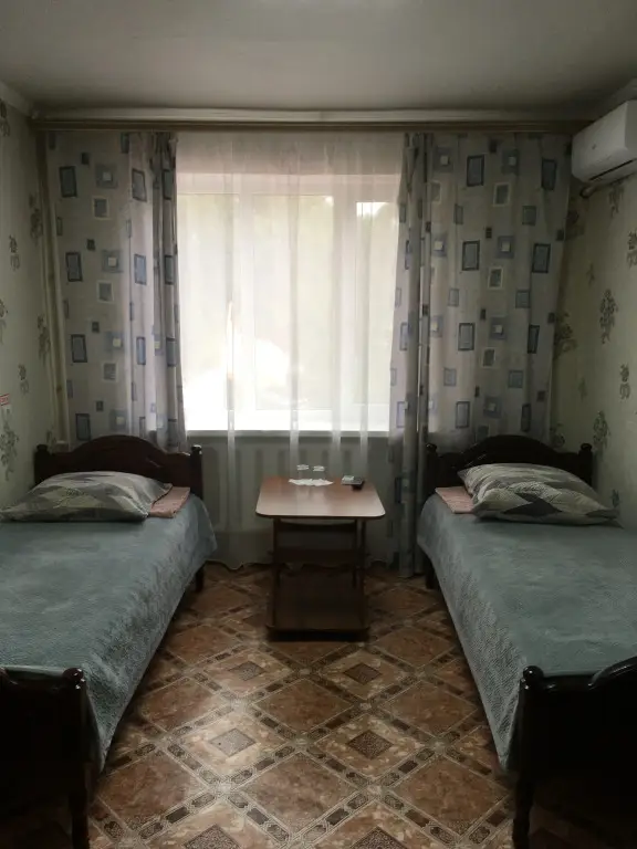 Пролетарск: Отель Кристалл