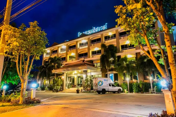 Кхонкэн: Highway Hotel Khon Kaen