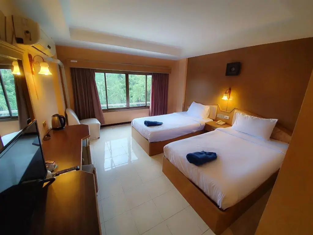 Кхонкэн: Highway Hotel Khon Kaen