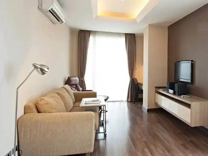 Бангкок: V Residence Serviced Apartment