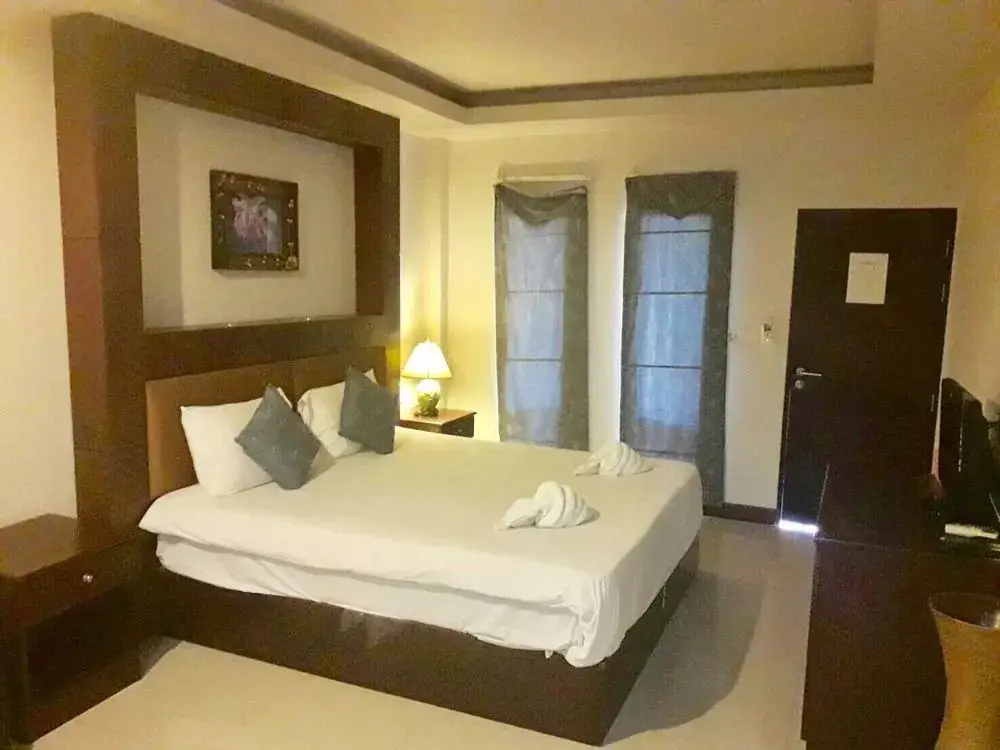 Ко-Лан: Wilawan Pool Resort Koh Larn